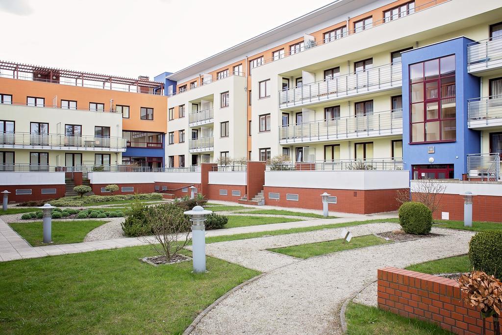 Apartamenty Baltica -Zielone Tarasy 코워브제크 외부 사진